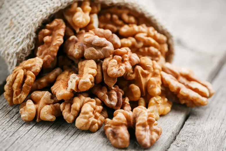 walnuts-burlap-bag